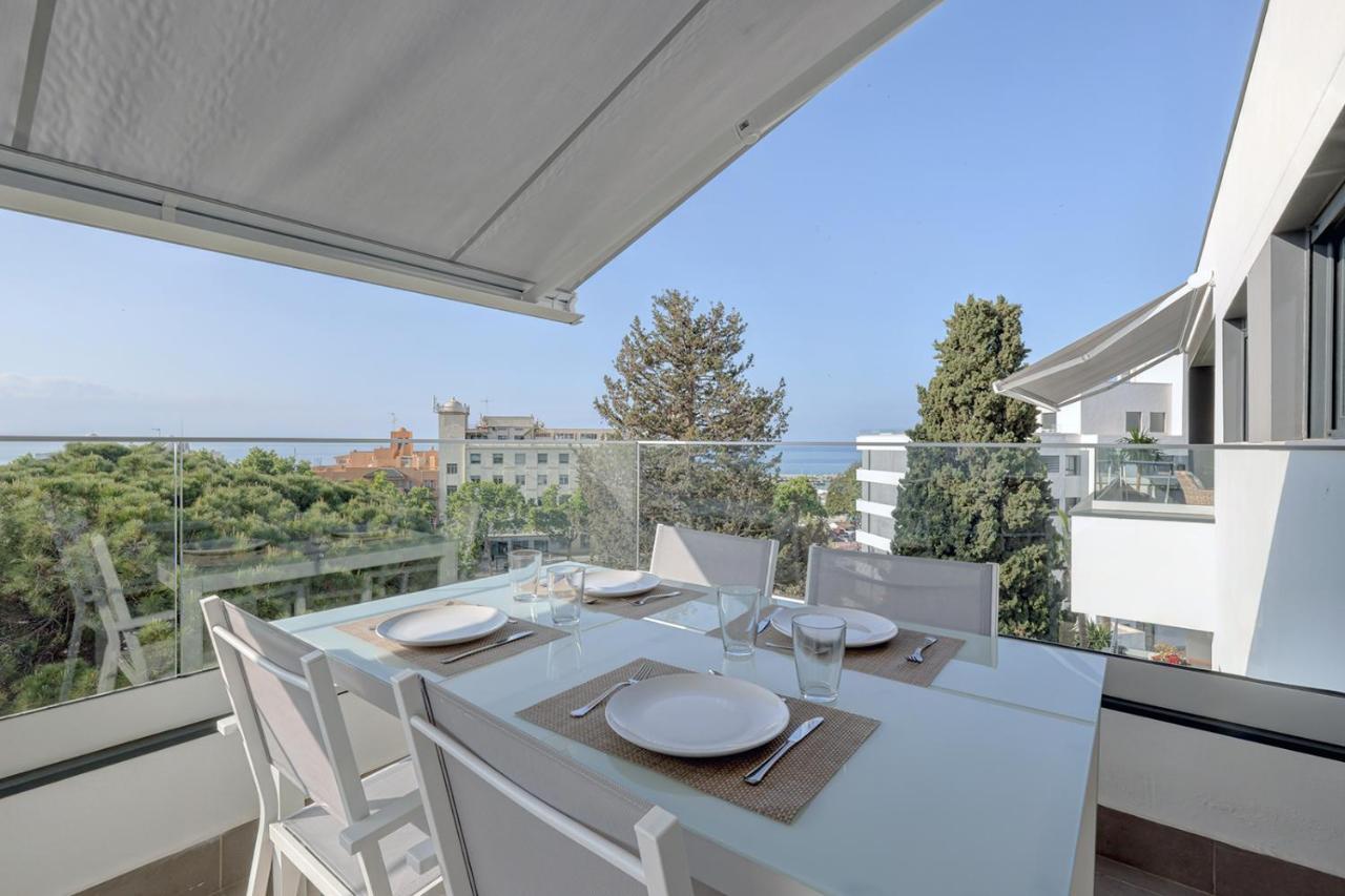 Brand New With Pool And Sea View In Apartemen Marbella
