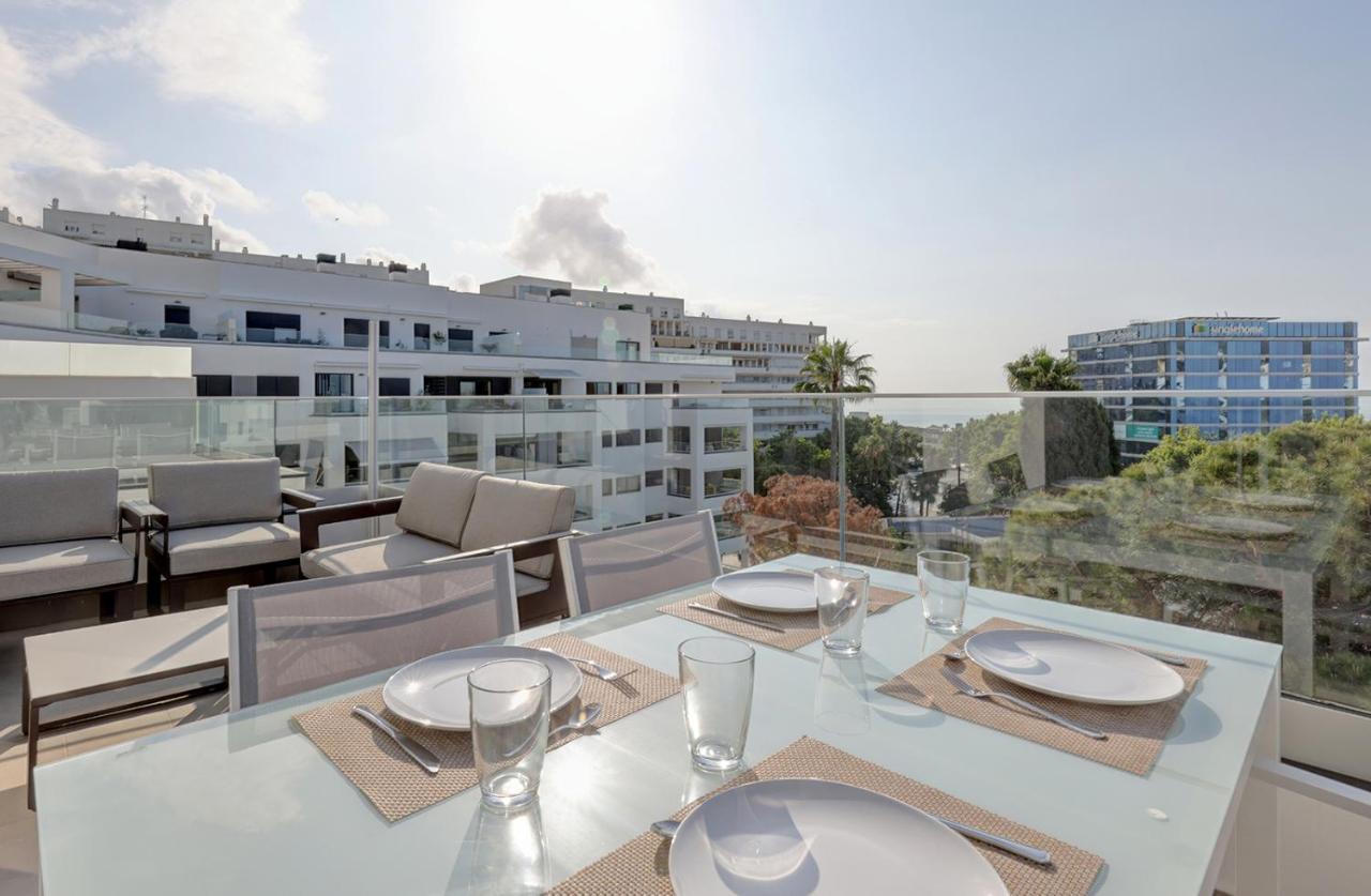 Apartemen Brand New With Pool And Sea View In
